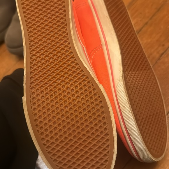 Vans neon shoes size 7 - Picture 3 of 5